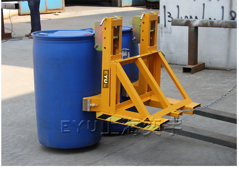 帶皮帶重型叉車(chē)油桶夾具