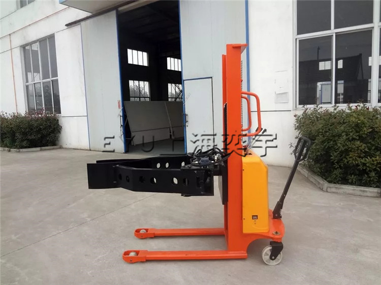 半電動紙卷夾抱翻轉(zhuǎn)堆高車